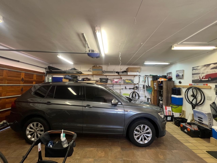 3 Bedroom Property for Sale in Weybridge Park Eastern Cape